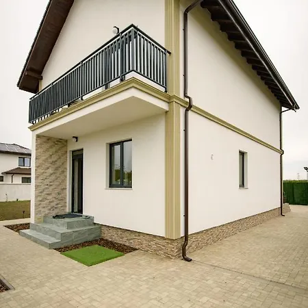 Casa Lucan